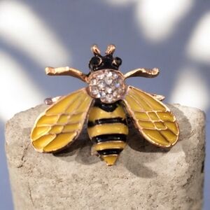 Yellow and Black Bee Brooch NWOT